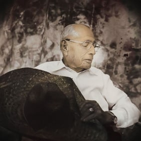 DENNIS DARLING (B.1946) PORTRAIT OF AUSENCIO ARIAS