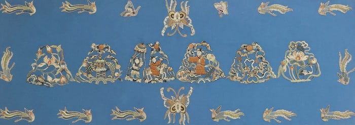 FRAMED CHINESE SILK EMBROIDERY PANEL