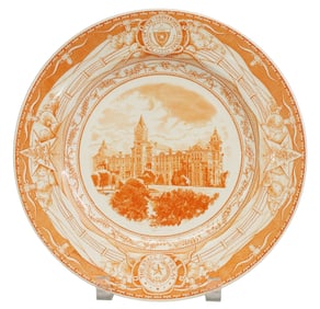 WEDGWOOD UNIVERSITY OF TEXAS OLD MAIN BUILDING COMMEMORATIVE PLATE