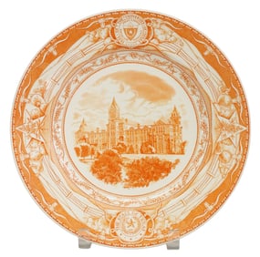 WEDGWOOD UNIVERSITY OF TEXAS OLD MAIN BUILDING COMMEMORATIVE PLATE