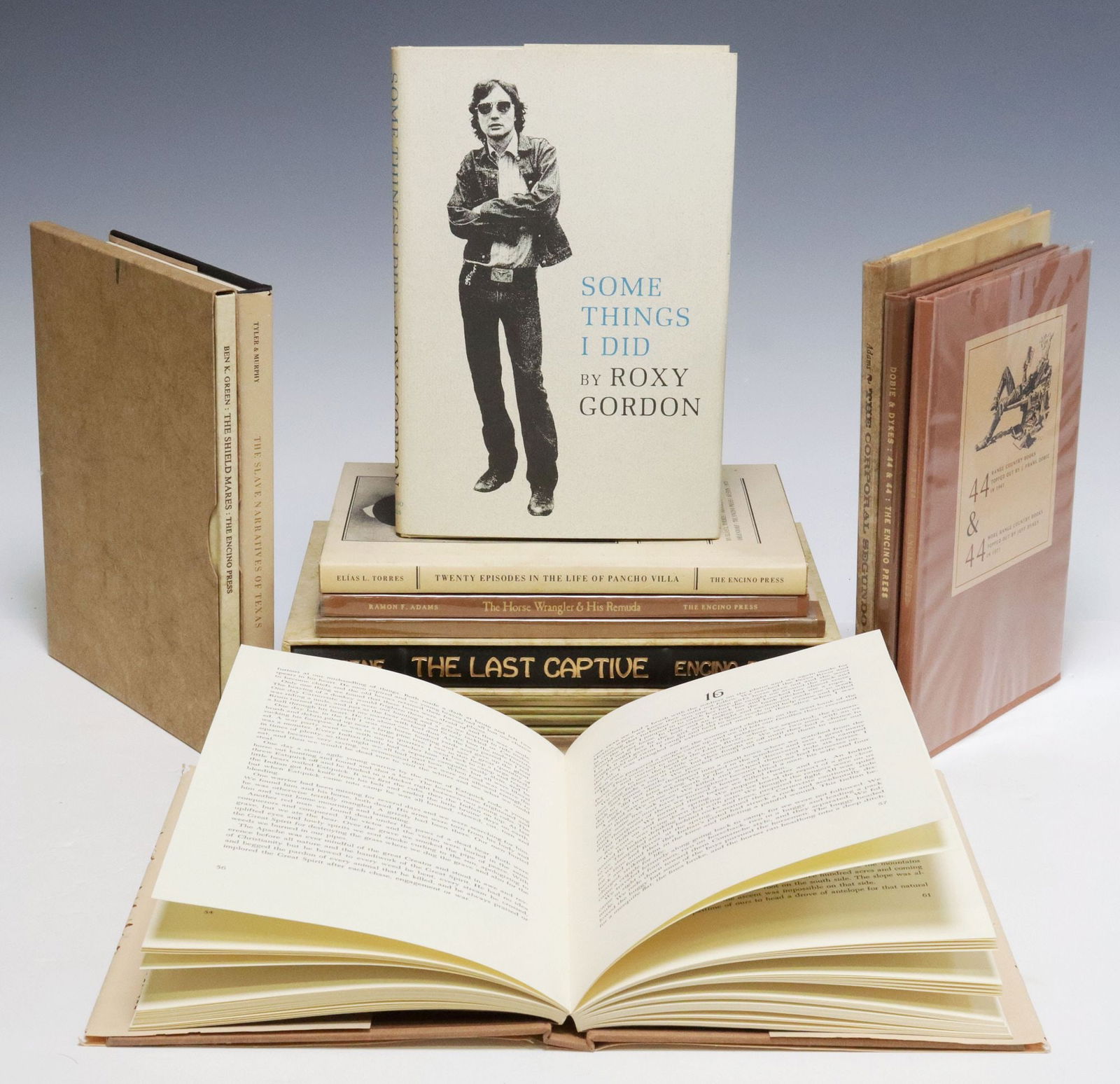 (14) TEXAS & SOUTHWEST BOOKS, ENCINO PRESS, BILL WITTLIFF (1 of 7)