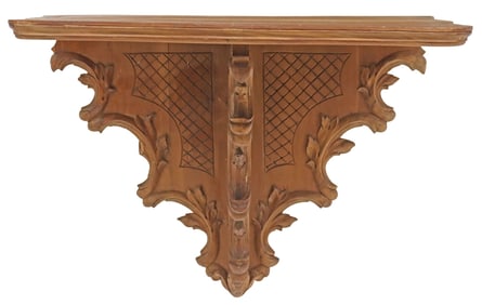 LARGE SPANISH BAROQUE STYLE CARVED WALNUT WALL BRACKET