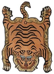 ESTATE HANDMADE TIGER-FORM WOOL RUG, NEPAL, 3'0.5" X 2'2"