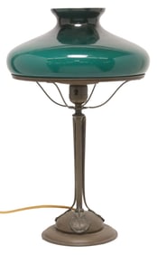 BRADLEY & HUBBARD ART NOUVEAU BRASS LILYPAD 1-LIGHT TABLE LAMP