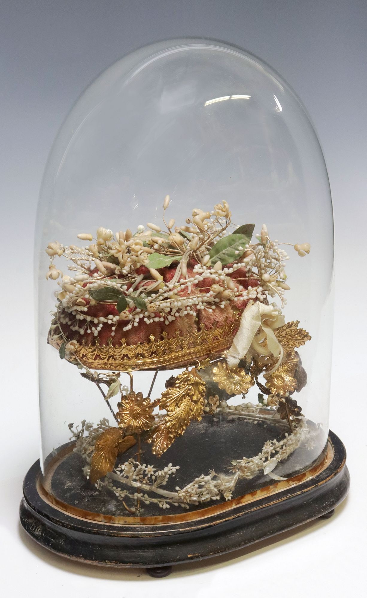 FRENCH GLOBE DE MARIEE / BRIDE'S GLOBE IN GLASS CLOCHE (1 of 4)