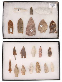(20) ARROWHEADS, SPEAR POINTS: (lot of 20) Arrowheads, Spear Points housed in Riker boxes: (8) box of points, on marked "Sullivan Co. Tenn. Jack Lott", one marked Super Duper Wide Beaver Lake, largest in box approx.