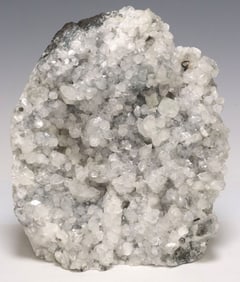 GEOLOGICAL QUARTZ CLUSTER SPECIMEN