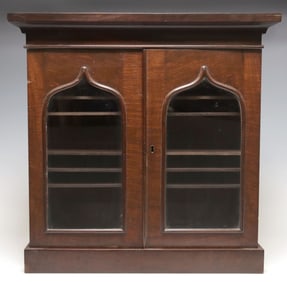 ENGLISH MAHOGANY TABLETOP COLLECTOR'S CABINET
