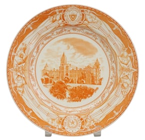WEDGWOOD UNIVERSITY OF TEXAS OLD MAIN BUILDING COMMEMORATIVE PLATE