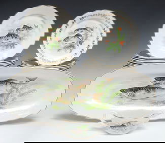 (23) FRENCH DIGOIN & SARREGUEMINES ASSEMBLED FISH SERVICE