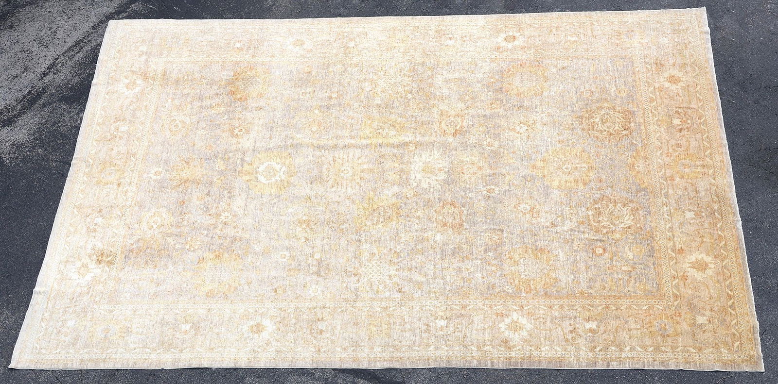 LARGE HAND-TIED PAKISTANI PESHAWAR ESTATE RUG, 17'11" X 13'1" (1 of 3)