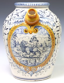LARGE ITALIAN POLYCHROME MAJOLICA POTTERY EWER / PITCHER, 17.75"H