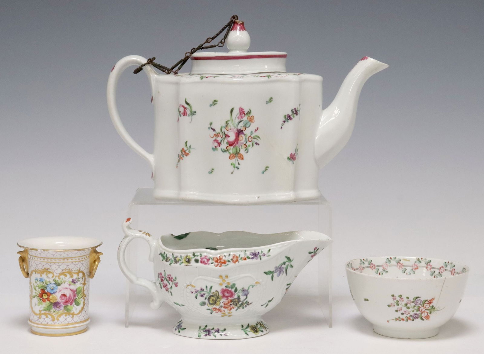 (4) WORCESTER & NEW HALL (ATTRIB) PORCELAIN TABLE ARTICLES (1 of 4)