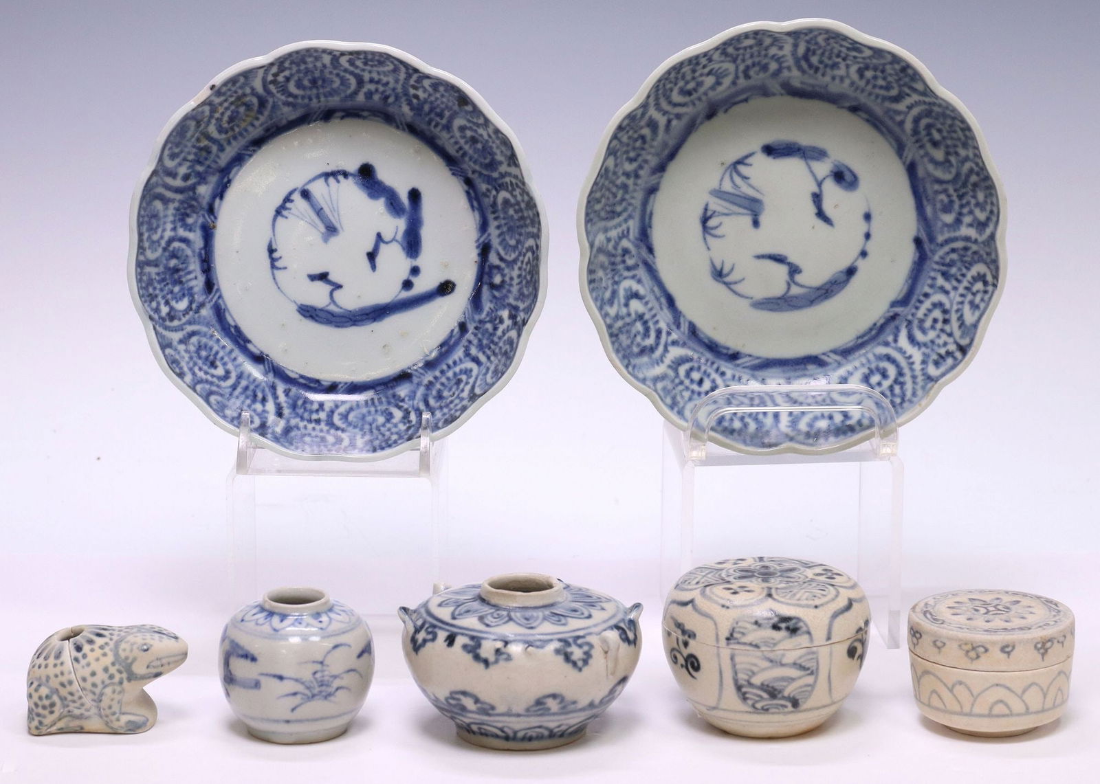 (7) VIETNAMESE 'HOI AN HOARD' BLUE & WHITE GLAZED POTTERY VESSELS & 2 BOWLS (1 of 5)