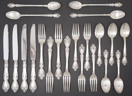 (21) GORHAM '1948 MELROSE' STERLING SILVER FLATWARE SERVICE: (lot of 21) American sterling silver flatware service, Gorham, in the "1948 Melrose" pattern, designed by J. Russell Price (American, 1097-1974), including: (5) teaspoons, approx 6"l; (4) forks,