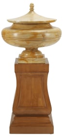 NEOCLASSICAL STYLE SIENA MARBLE URN ON WOOD PLINTH