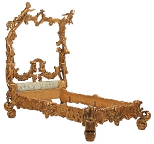ITALIAN ROCOCO PERIOD ELABORATELY CARVED GILTWOOD BED