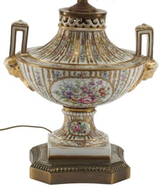 FRENCH SEVRES STYLE PORCELAIN POTPOURRI VASIFORM 1-LT TABLE LAMP