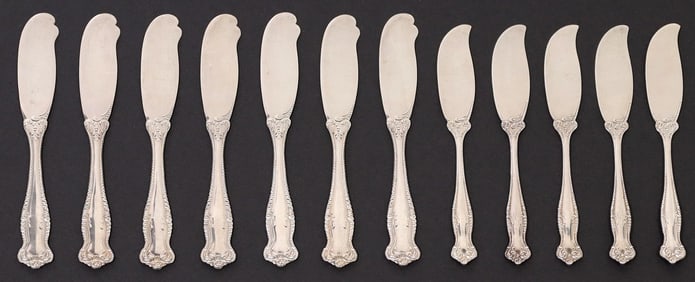 (12) TOWLE 'CANTERBURY' STERLING SILVER BUTTER SPREADERS