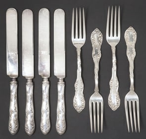 (8) TOWLE 'OLD ENGLISH' STERLING SILVER FLATWARE, KNIVES & FORKS
