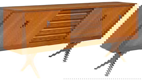EON MID-CENTURY MODERN TEAK CREDENZA SIDEBOARD: English mid-century modern teak sideboard, Elliotts of Newbury (EON), c.1967, three centered drawers, the top drawer interior divided for flatware, flanked by sliding cabinet doors enclosing an adjust