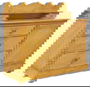 ENGLISH VICTORIAN PINE DRESSER