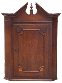 ENGLISH GEORGIAN PERIOD OAK WALL-MOUNTED CORNER CUPBOARD