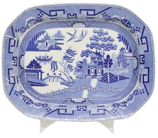 LARGE STAFFORDSHIRE BLUE & WHITE WILLOW PATTERN PLATTER
