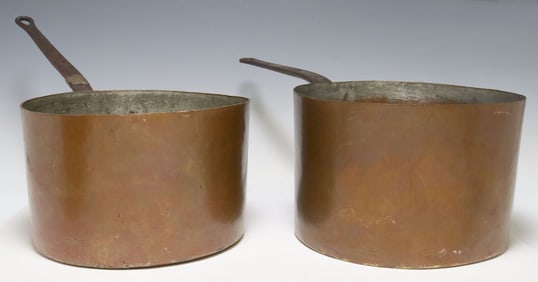 (2) LARGE EARLY AMERICAN MUTUAL COMPANY NEW YORK COPPER SAUCEPANS
