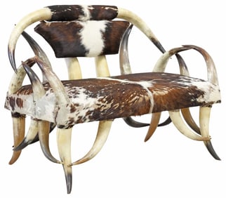 AMERICAN WESTERN STEER HORN & COWHIDE SOFA