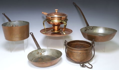 (5) COPPER KITCHENWARE, SAUCEPANS, CHAFING DISH & HANGING POT