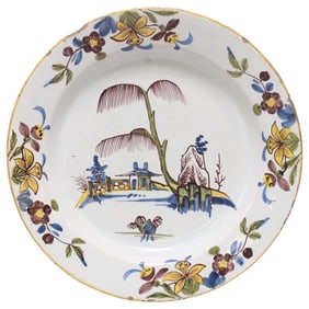 ENGLISH DELFT CHINOISERIE POLYCHROME CHARGER, 18TH C.