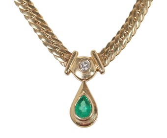 ESTATE 14KT GOLD EMERALD & 0.15CT DIAMOND PENDANT NECKLACE