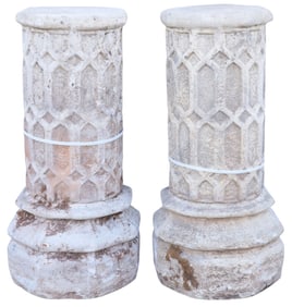(2) CAST STONE GARDEN PILLARS / PEDESTAL STANDS, 31"H
