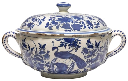 DUTCH DELFT CHINOISERIE BLUE & WHITE POSSET POT & COVER