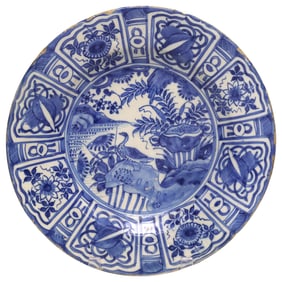DELFT KRAAK STYLE CHINOISERIE BLUE & WHITE PLATE, 18TH C.