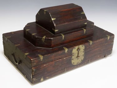CHINESE BRASS-MOUNTED HARDWOOD ROBE & HAT STORAGE CHEST