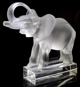 FRENCH LALIQUE FROSTED & CLEAR GLASS ELEPHANT PAPERWEIGHT