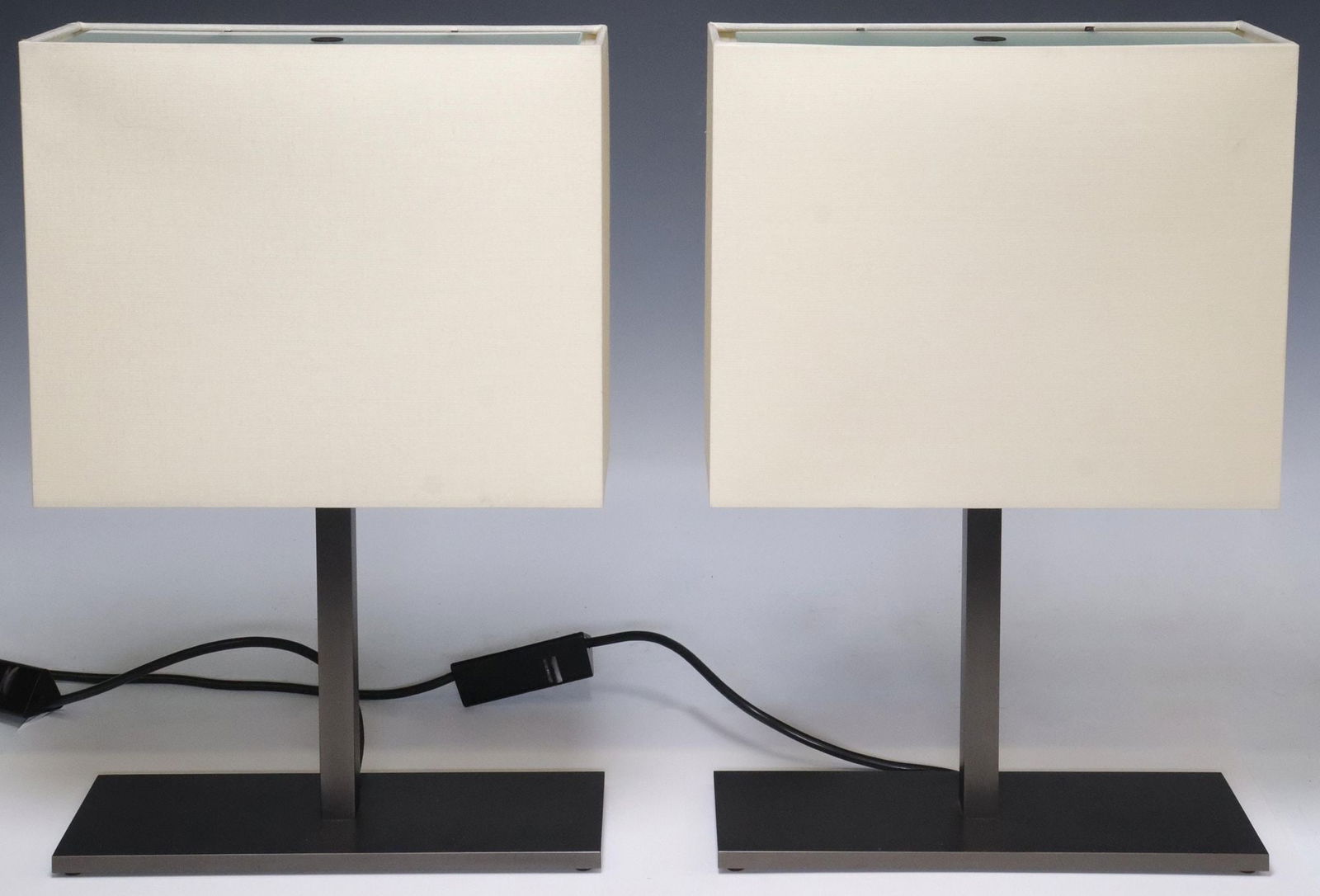 (2) CONTEMPORARY MAXALTO 'LEUKON' BRONZED METAL 2-LIGHT TABLE LAMPS (1 of 6)