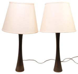 (2) CONTEMPORARY PATINATED BRONZE SCULPTURAL 1-LT TABLE LAMPS