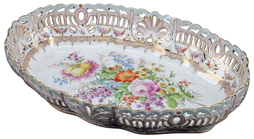 LARGE DRESDEN STYLE PARCEL-GILT PORCELAIN RETICULATED BASKET