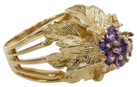 ESTATE 14KT GOLD & PURPLE STONE FLORIFORM RING
