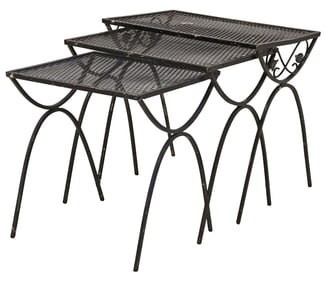 (3) SALTERINI STYLE WROUGHT IRON OUTDOOR PATIO NESTING TABLES