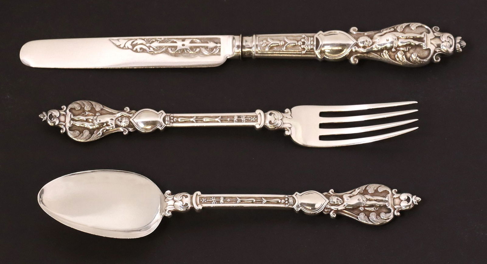 VICTORIAN STERLING SILVER THREE-PIECE CHRISTENING SET (1 of 7)