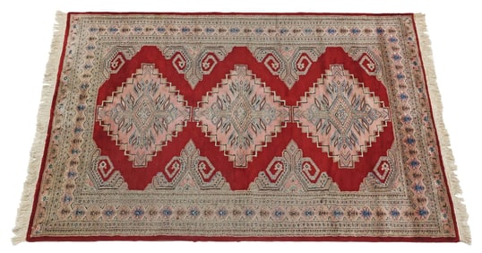 HAND-TIED WOOL ESTATE RUG, PAKISTAN, 6'1.5" X 4'1.5"