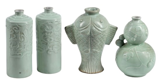 (4) GARNITURE OF CHINESE CELADON-GLAZED VASES