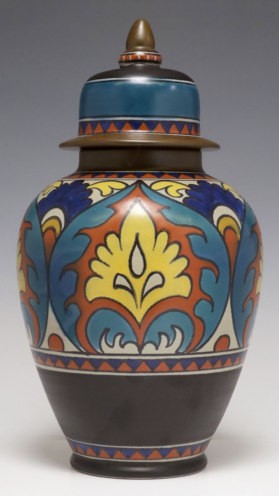 DUTCH ART DECO PZH GOUDA POTTERY 'CHARDON' VASE & COVER (1 of 3)