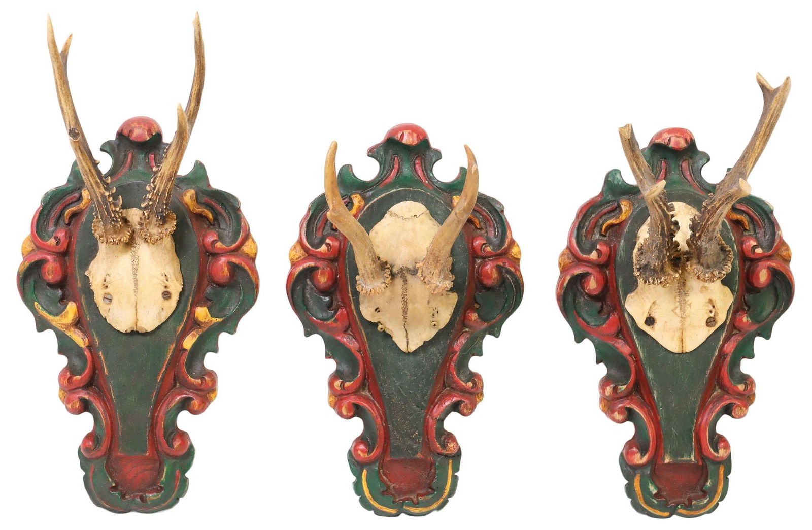 (3) BLACK FOREST DEER ANTLER TROPHY MOUNTS ON CARVED PLAQUES (1 of 3)