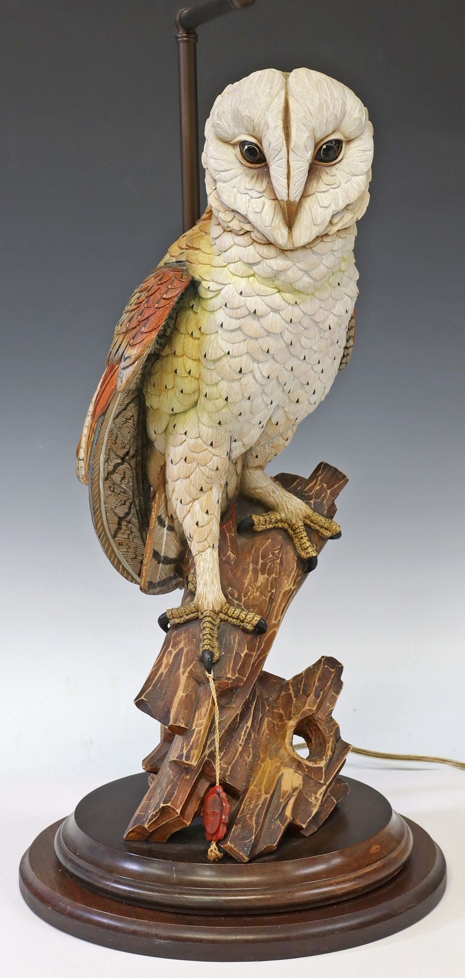 GUNTHER GRANGET (D.2010) FOR ANRI CARVED BARN OWL 1-LT TABLE LAMP (1 of 6)