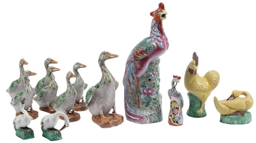 (13) CHINESE EXPORT STYLE PORCELAIN MODELS OF BIRDS